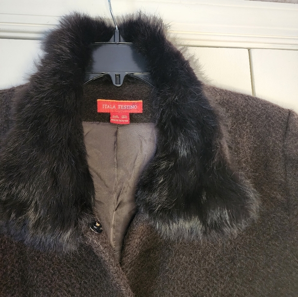 Itala Testino Alpaca wool and rabbit four  3/4 jacket coat size M.Made in Peru. - Picture 3 of 10